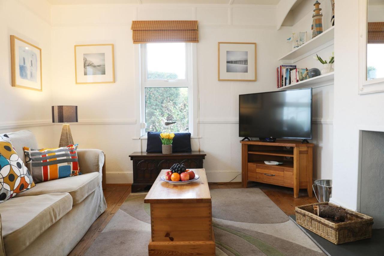 Tamarisk, Port Isaac Bay Holidays Экстерьер фото