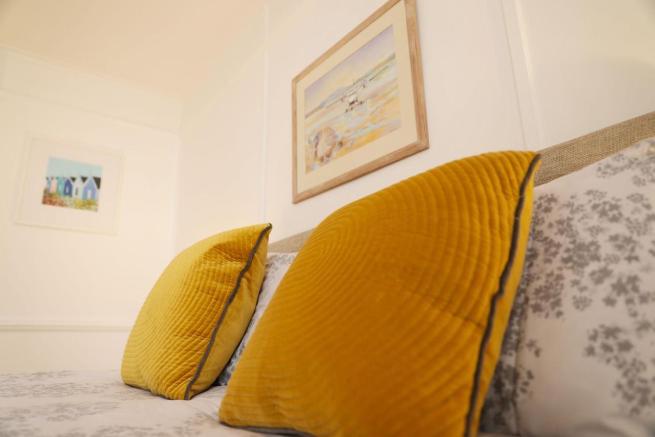 Tamarisk, Port Isaac Bay Holidays Экстерьер фото