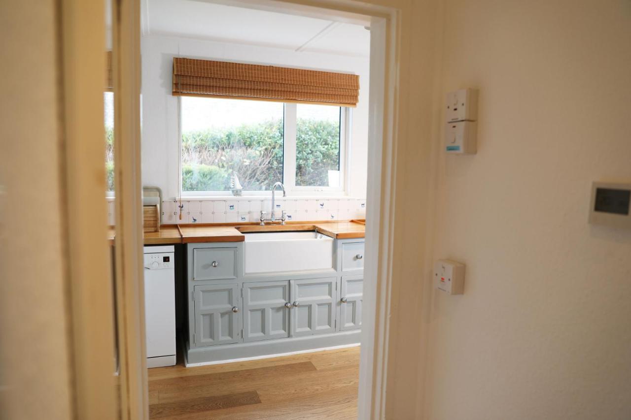 Tamarisk, Port Isaac Bay Holidays Экстерьер фото