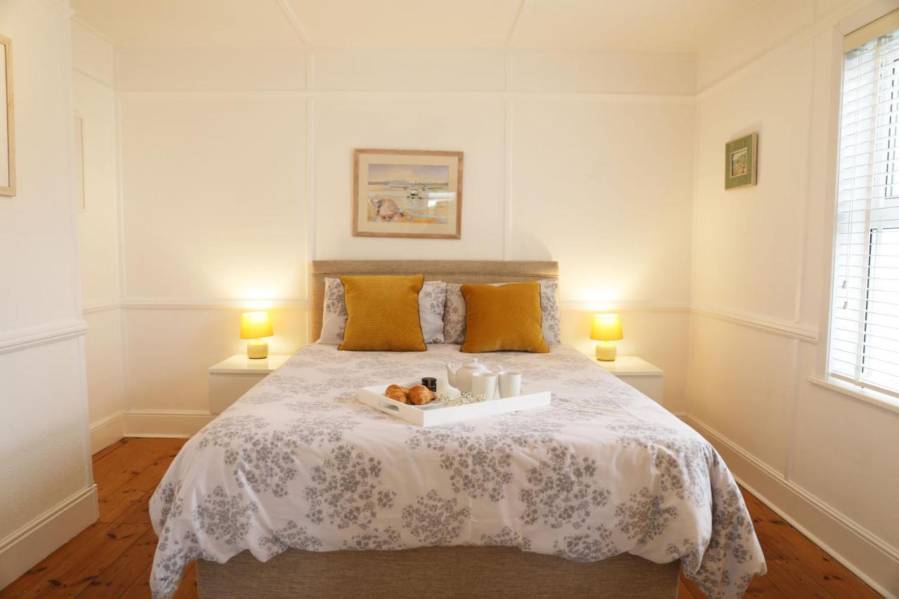 Tamarisk, Port Isaac Bay Holidays Экстерьер фото