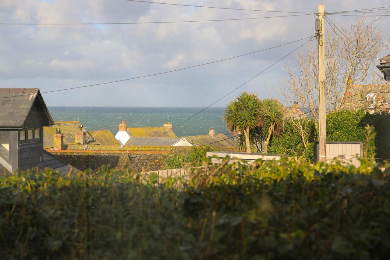 Tamarisk, Port Isaac Bay Holidays Экстерьер фото